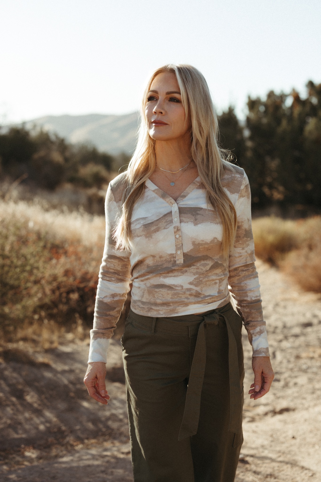 Jennie Garth Glorious 30 photos